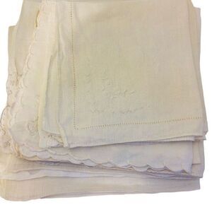 #4804 Vintage beige off white handkerchiefs embroiderd 11 pc